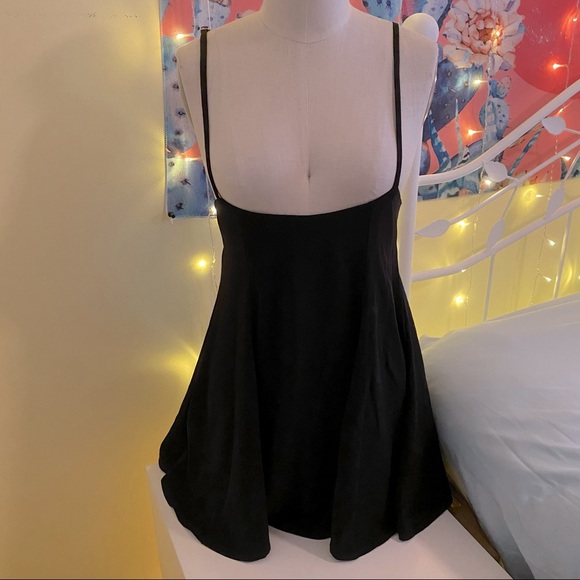 YOINS Dresses & Skirts - 📼 Suspender Skirt with Adjustable Straps 📼